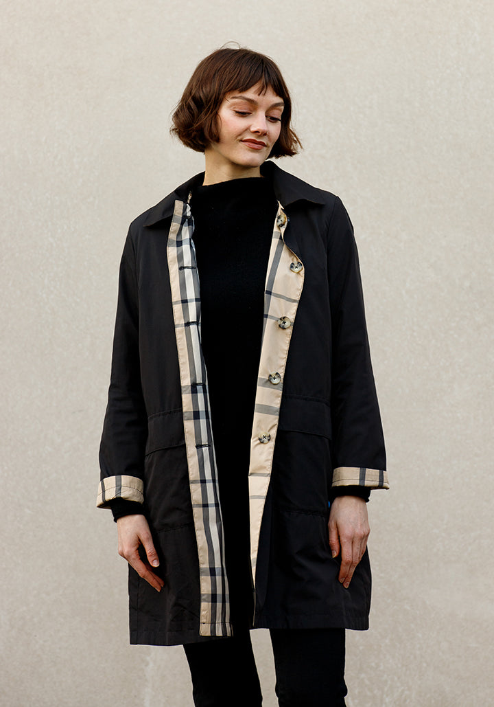 Black & Plaid RAINTRENCH (with detachable hood) | Rain Trench Coat