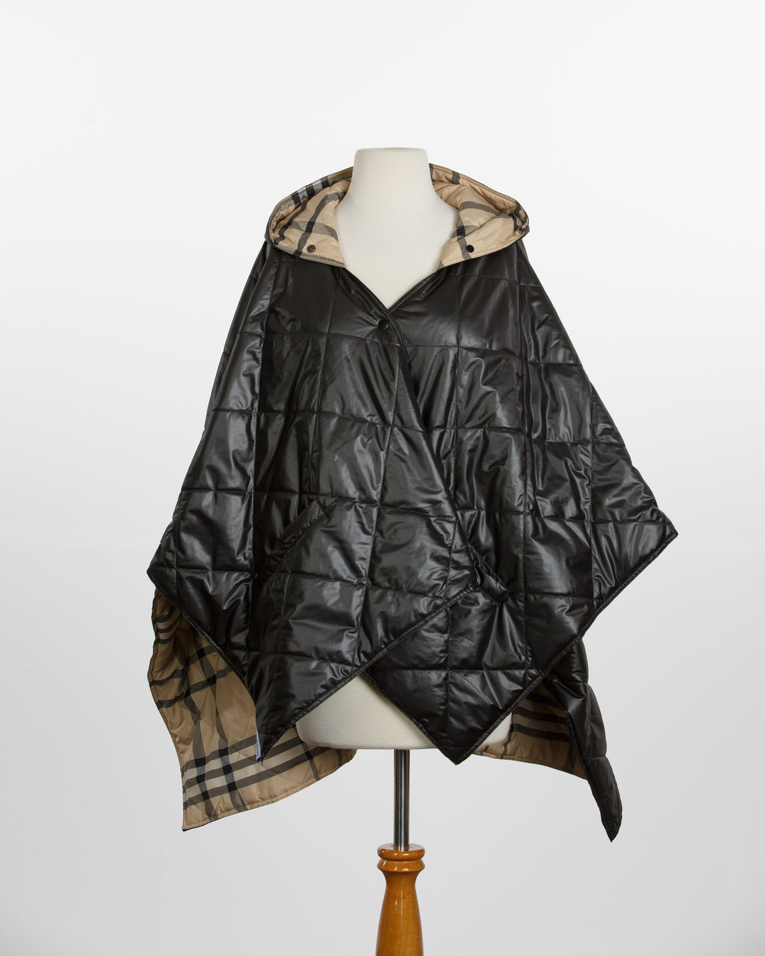 Black & Plaid PUFFERRAP | Women's Rain Puffer Jacket