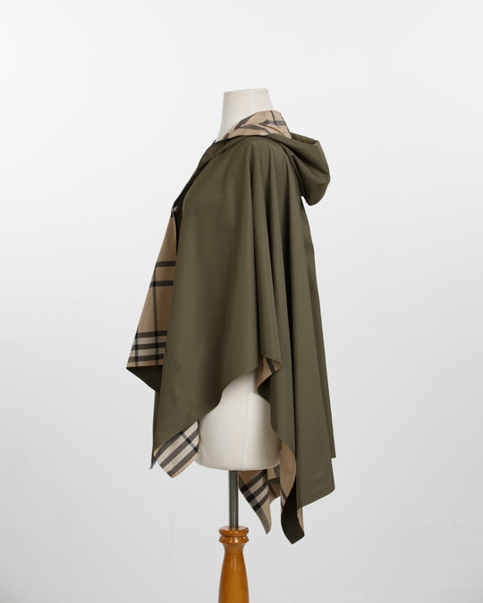 Olive & Plaid RAINRAP | Women's Rain Wrap Jacket - fashionable and practical rain gear by RAINRAPS