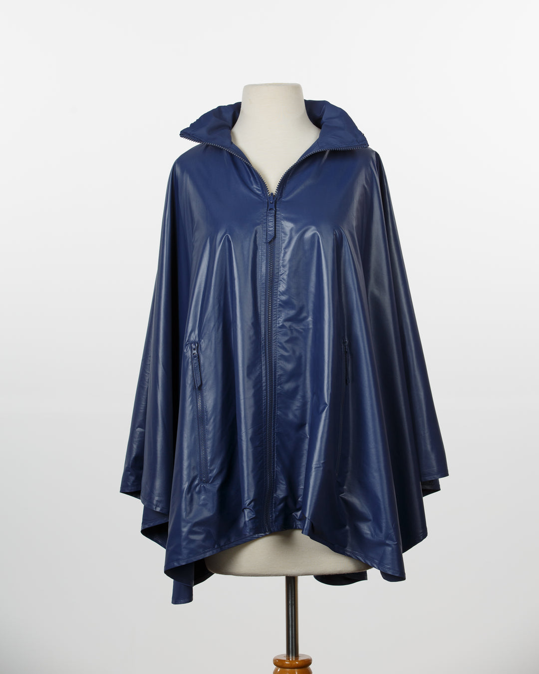 Shiny Navy SPORTYRAP | Sport Poncho