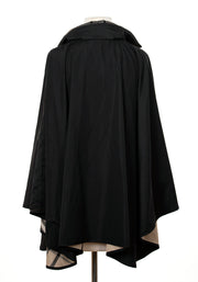 Black & Plaid SPORTYRAP - fashionable and practical rain gear by RAINRAPS