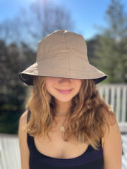 Black & Camel RAINCAP - fashionable and practical rain gear by RAINRAPS